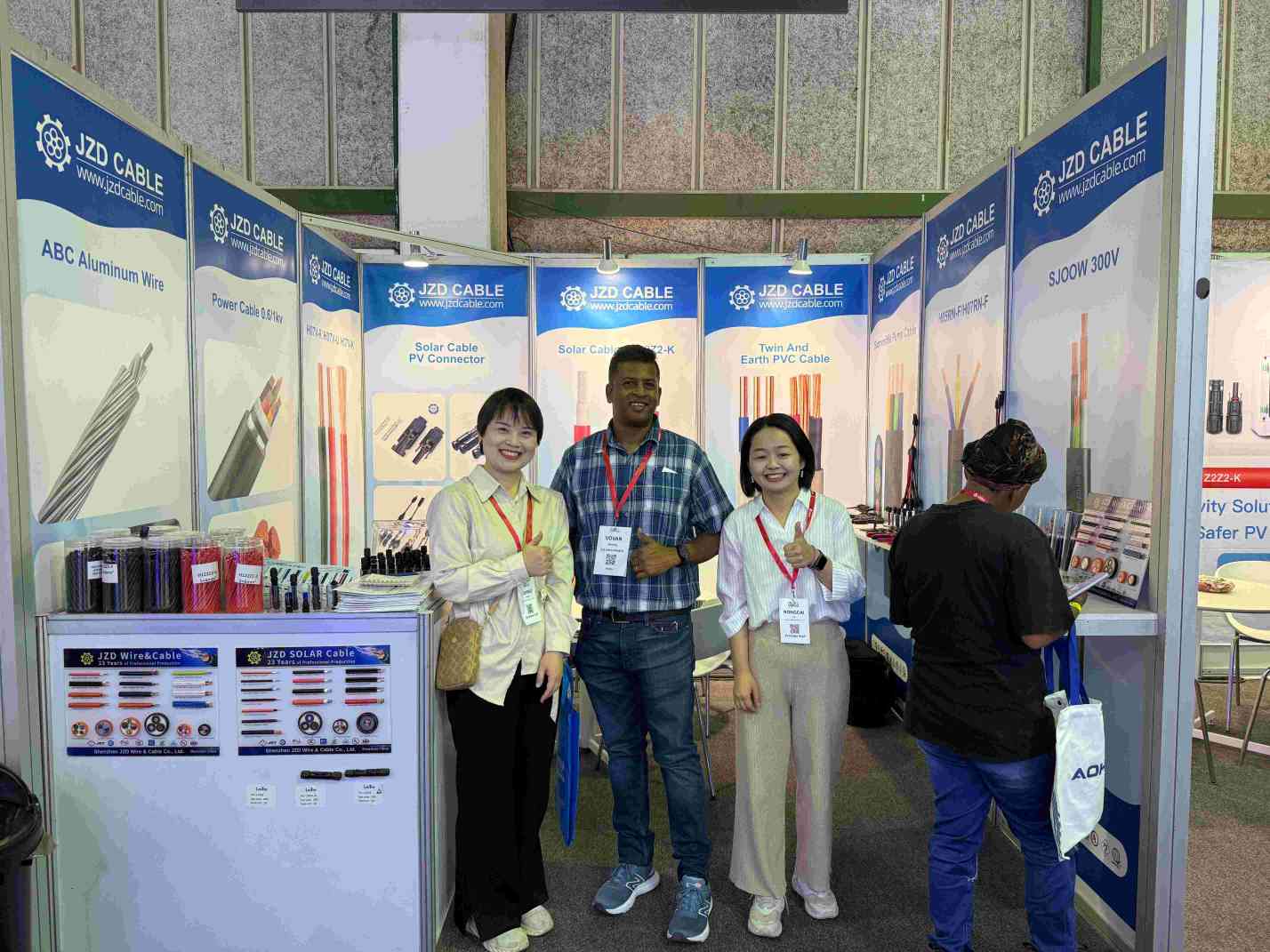 ??JZD電纜亮相非洲太陽能及儲(chǔ)能展 2025：6mm2光伏電纜性能實(shí)測(cè)引發(fā)行業(yè)關(guān)注?